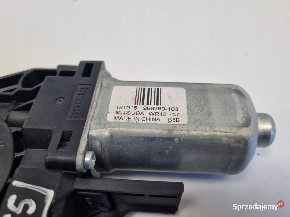 Volvo V40 II SILNICZEK SZYBY Prawy przód Chełm