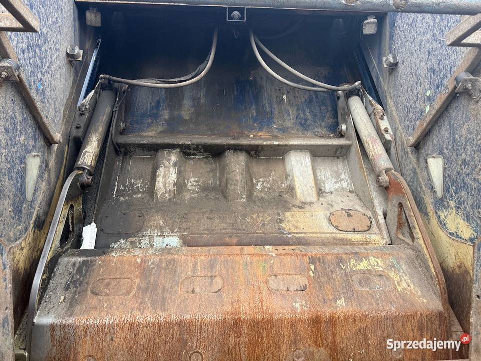 Scania P320 śmieciarka 22 m3 EURO 6