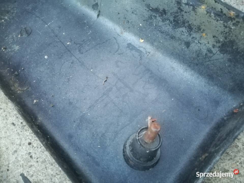 Polonez progi nakładki fso plastikowe caro atu Suskowola