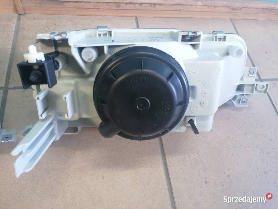 lampy przód lewaprawa nowe Renault 21 lift Piotrków Trybunalski