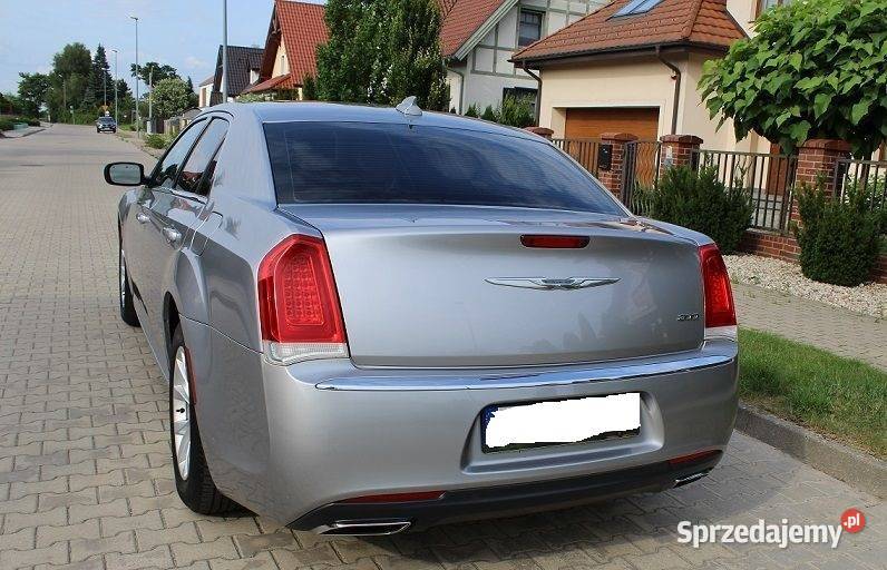 Auto do ślubu Żychlin