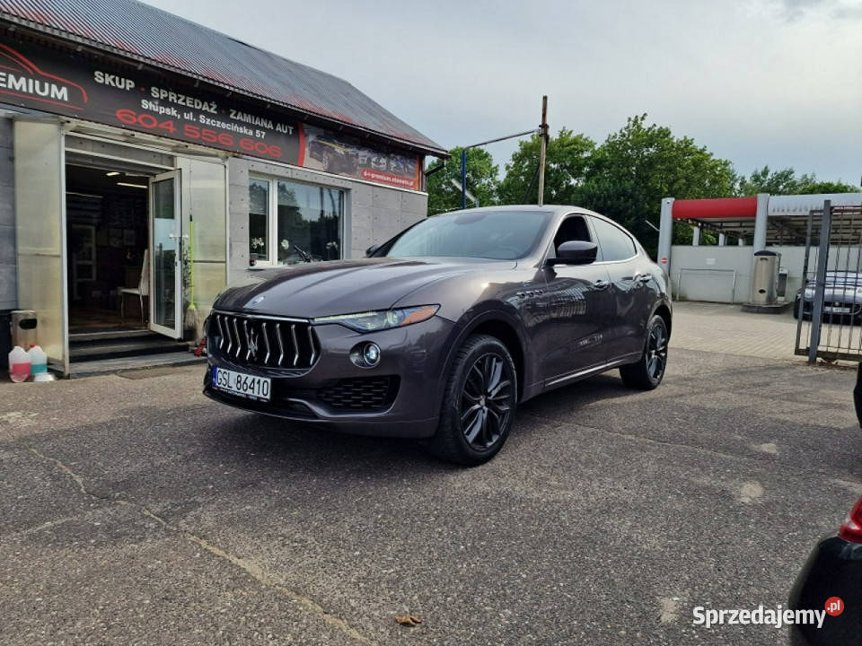 Maserati Levante 30 BiTurbo 430 Lifcie Panorama Rok produkcji 2022