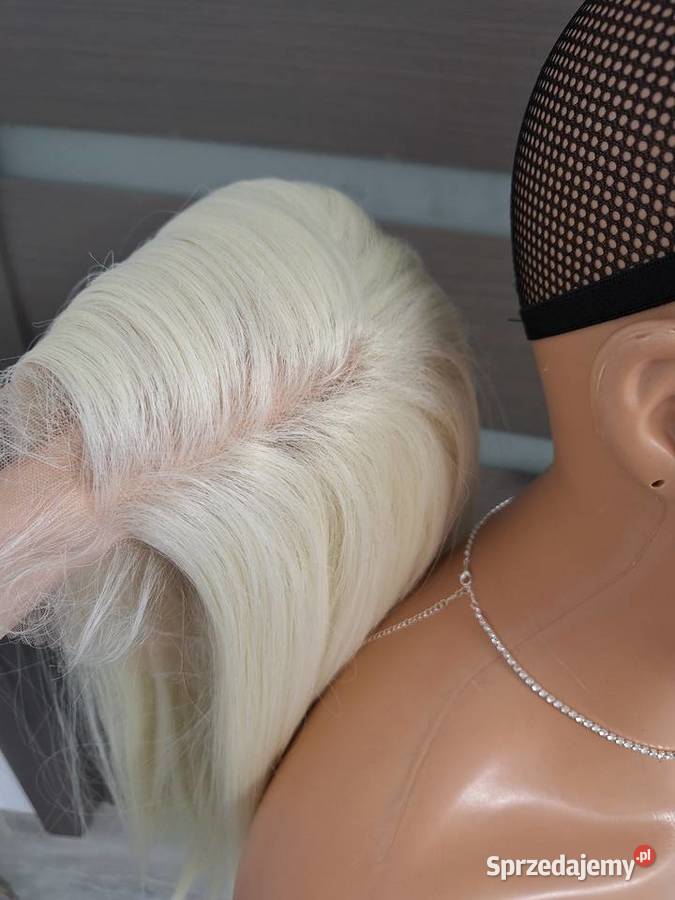 Peruka długa i prosta blond z koronką frontową Malbork