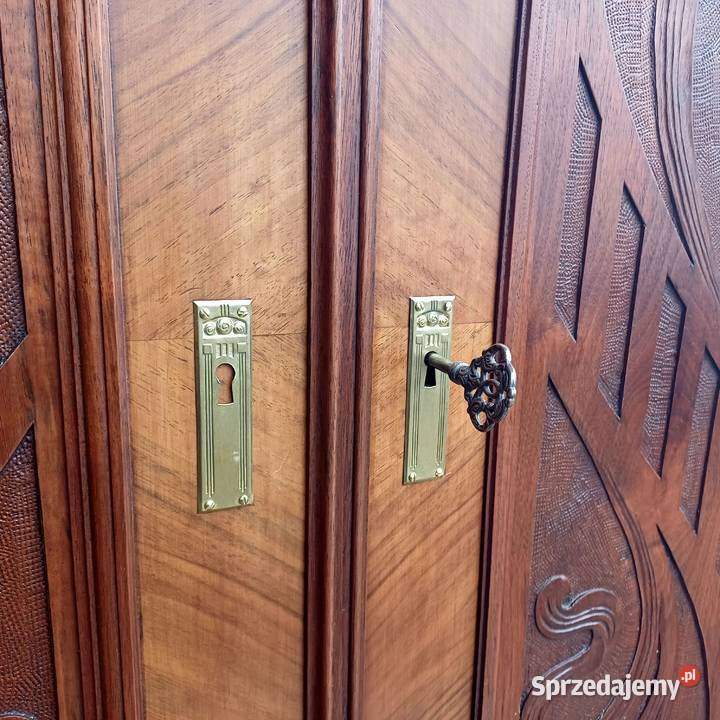 Eklektyczna Bieliźniarka Szafonierka z nadstawką Meble sprzedam