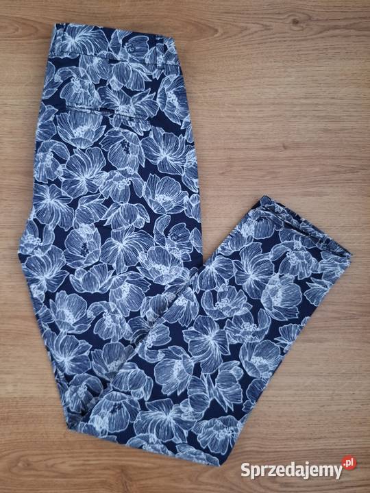 Orsay eleganckie spodnie damskie w kwiaty r XXS Darłowo