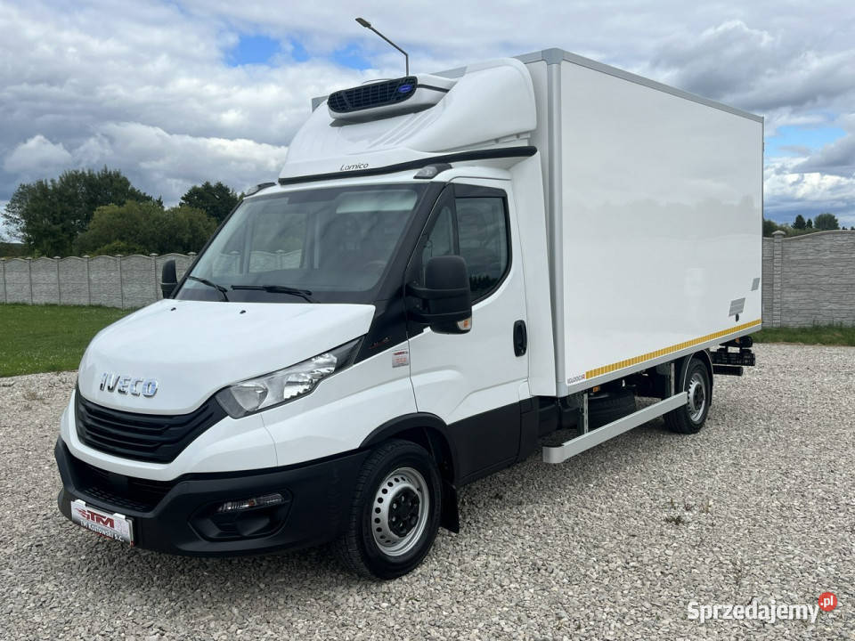 Iveco Daily 35S16 30160 Dhollandia750 Chłodnia serwisowany w ASO świętokrzyskie Daleszyce sprzedam