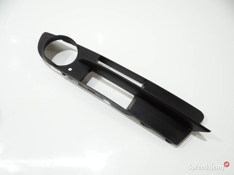 KRATKA ZDERZAKA LEWA BMW 5 E60 E61 7049243 osobowe Strzyżewice