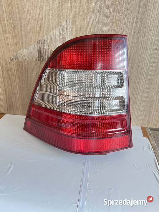 MERCEDESBENZ ML W163 LAMPA LEWA TYLNA osobowe Katowice sprzedam