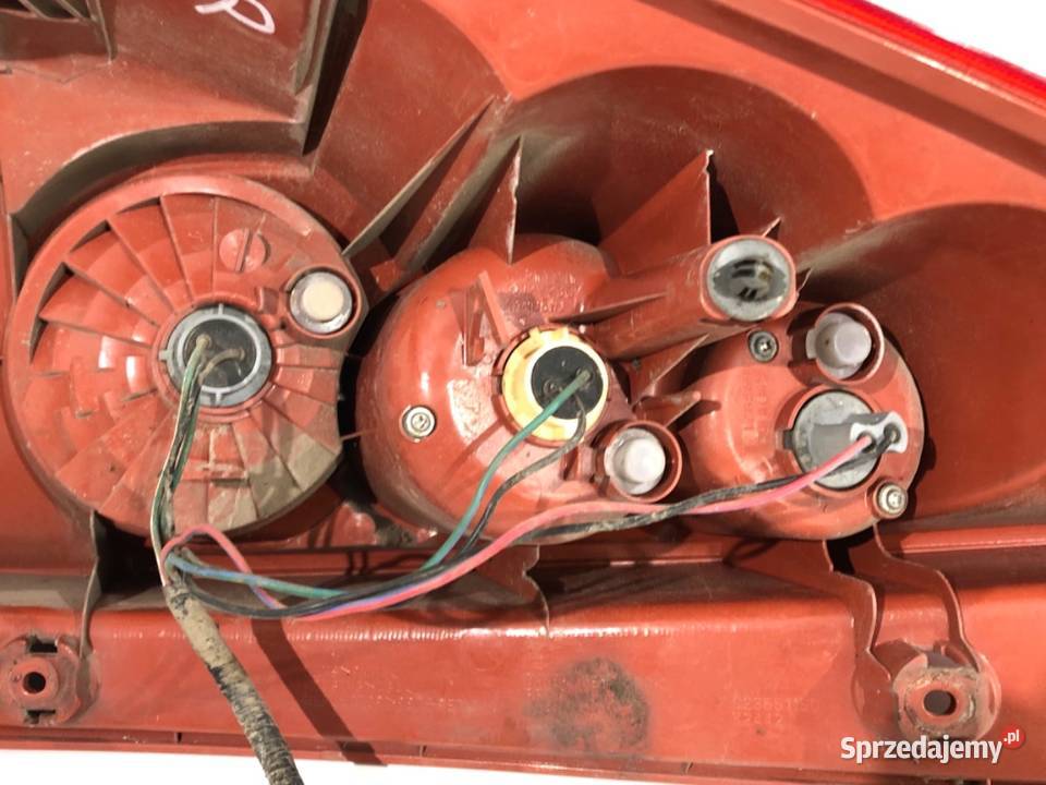 LAMPA PRAWY TYŁ MAZDA 5 II C23551150 Minivan podkarpackie