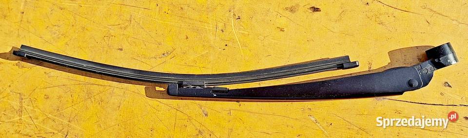 MERCEDES SHOOTING BRAKE RAMIĘ WYCIERACZKI TYŁ