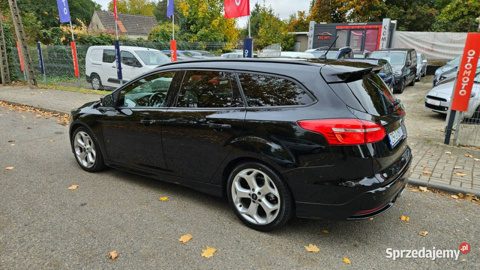 Ford Focus czarny