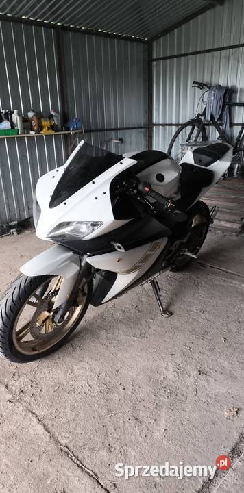 Yamaha YZFR125 12550 kat AM 43 przebiegu pomorskie Komnino