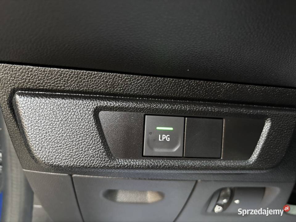 Dacia Sandero 10TCE 91 Gaz Salon Polska Stan Iława sprzedam