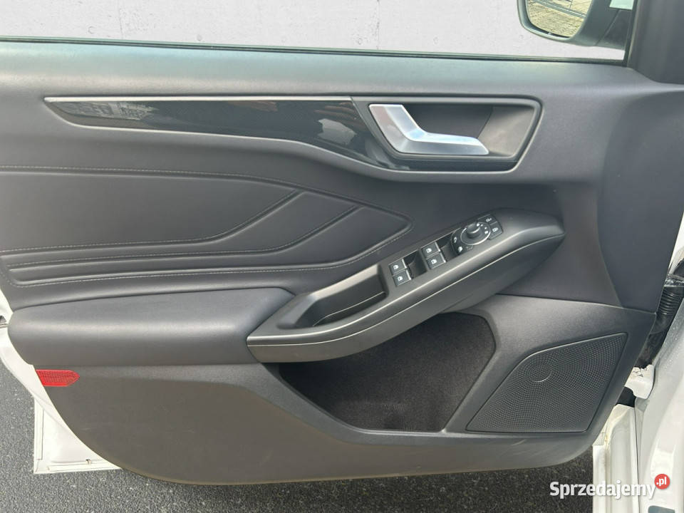 Ford Focus 23 EcoBoost ST X Z Polskiego Salonu światła przeciwmgielne Warszawa