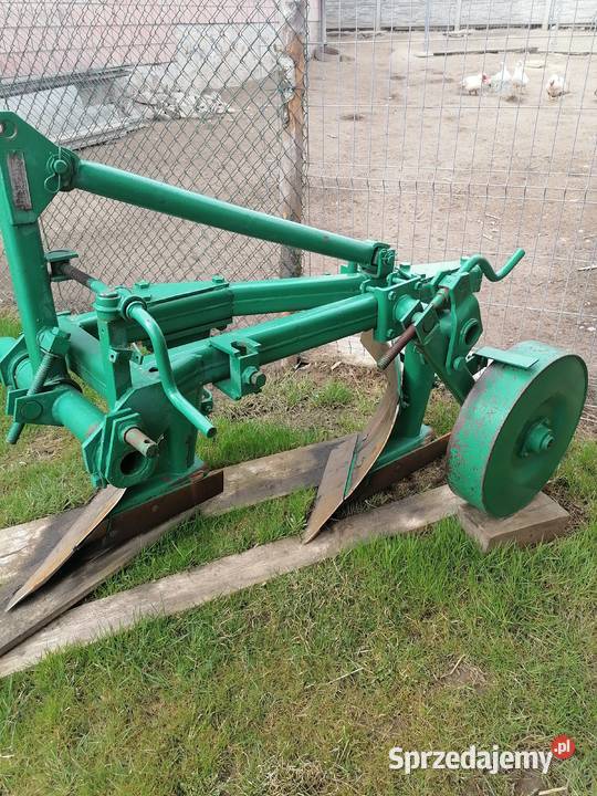 Pług dwuskibowy nieuszkodzony świętokrzyskie Bartoszowiny