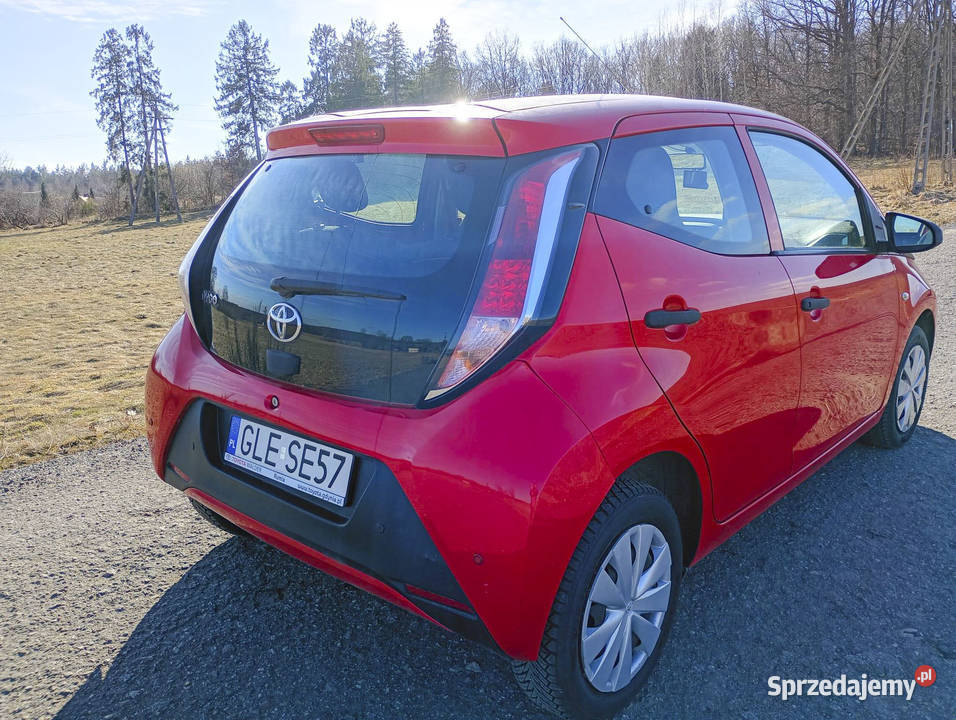 Toyota Aygo 10 VVTi 27000 1 właściciel kupiony w polskim salonie Lębork