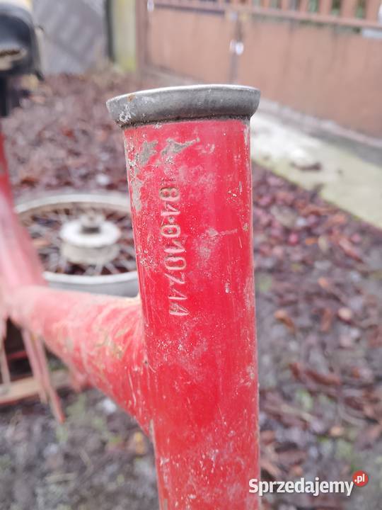 Sprzedam ramę do kadeta plus części na zdjęciu motorower Żyrardów