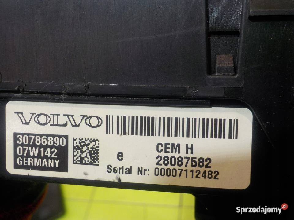 VOLVO XC90 I LIFT 24 D5 07r skrzynka mazowieckie