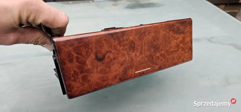 Schowek pod radio mercedes w210 wielkopolskie Zbąszyń