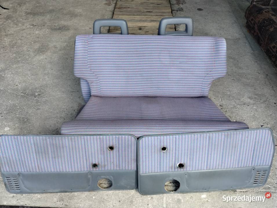 Fiat 126p Maluch Inter Groclin Fotele kanapa Krzepice