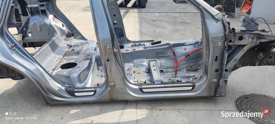 ĆWIARTKA PRÓG BOK PRAWA STRONA AUDI Q5 8R LY7G Przystajń sprzedam