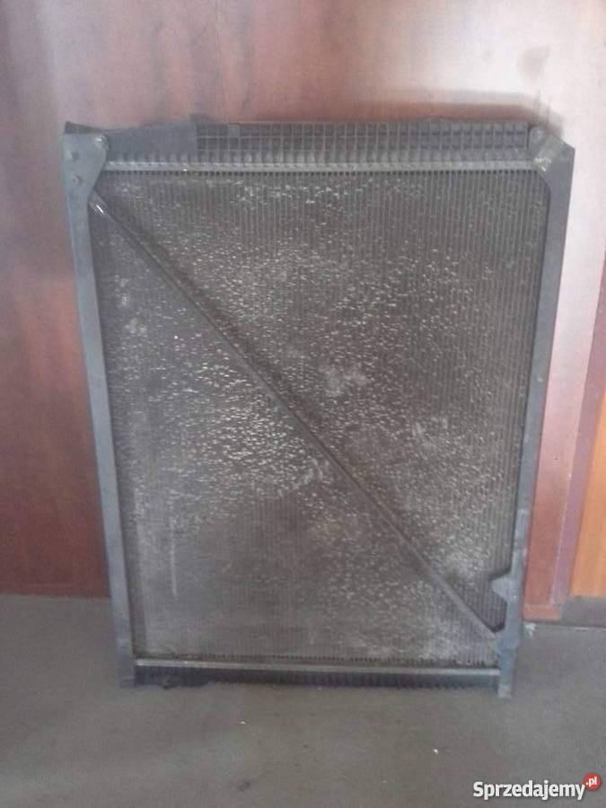 chłodnica actros lekko uszkodzona 1840 2540 1835 sprzedam