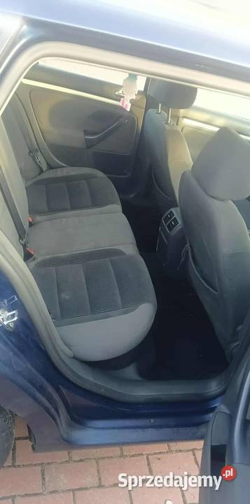 Sprzedam golf 5 kombi 19 TDI 105 klimatyzacja Golf Elbląg