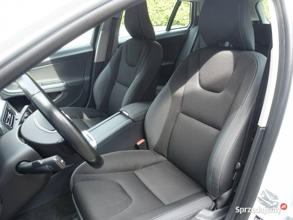 Volvo V60 20D Xenon Navi Alu Klimatronik isofix Częstochowa sprzedam