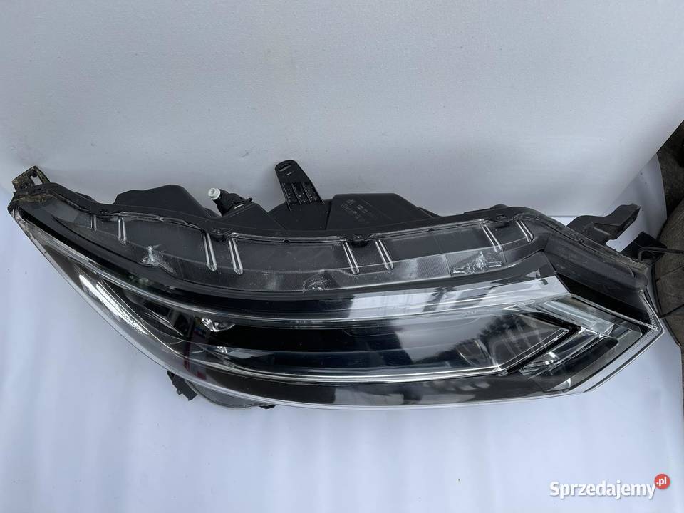 NISSAN QASHQAI LIFT PRAWA LAMPA FULL LED Ostroróg