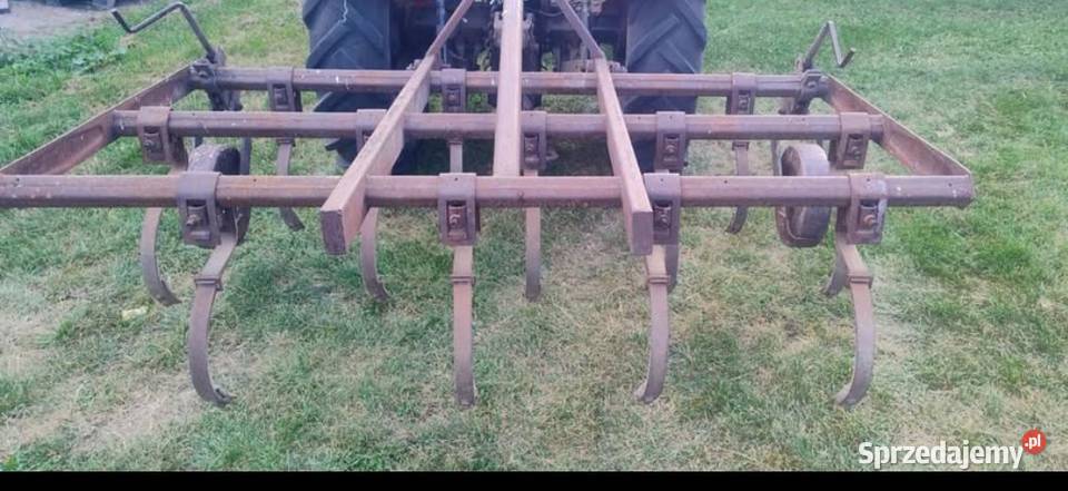 Spreżynówka Kultywatory Maszyny uprawowe Krzywda