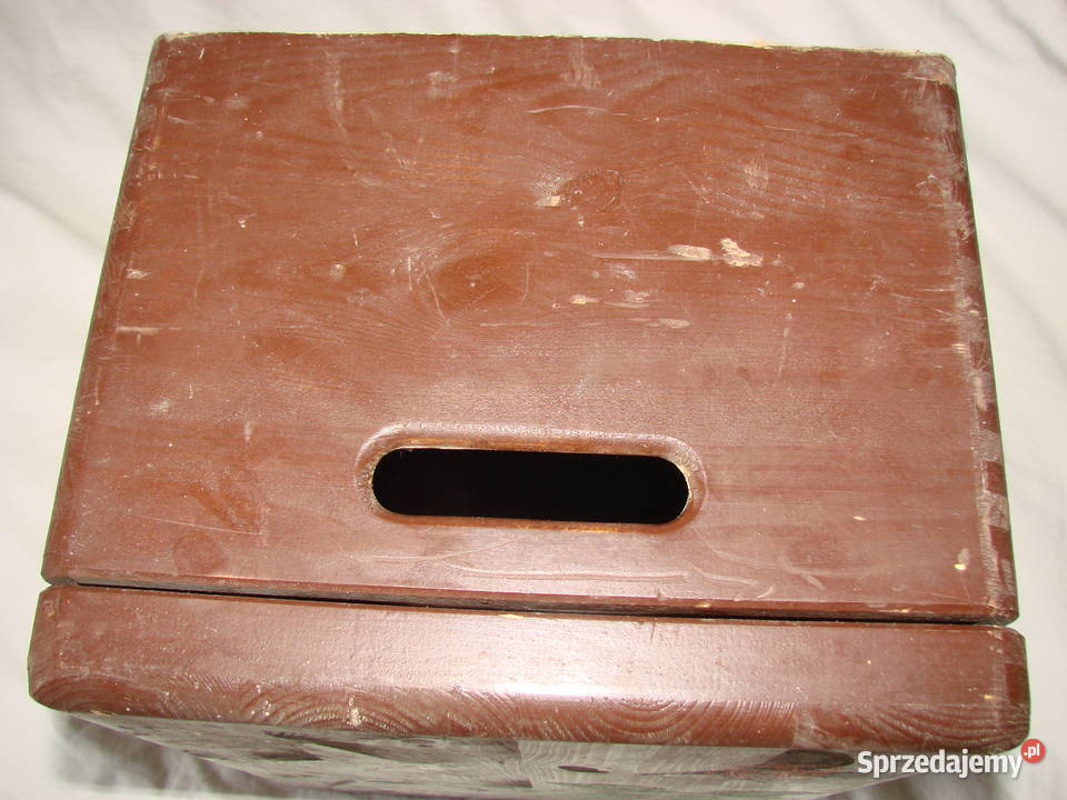 dziecięca drewniana skrzynka siedzisko