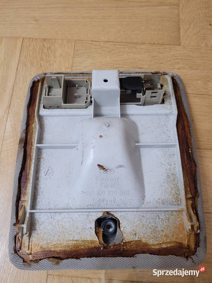 Panel szyberdachu lampka audi 80 b3 Cholerzyn