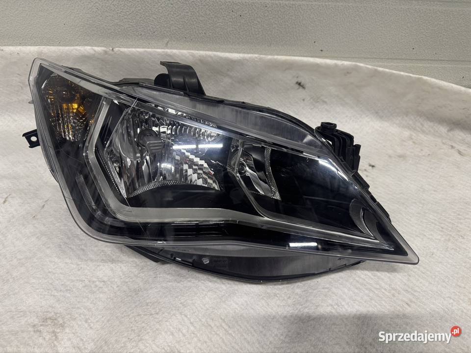 Lampa prawy przód Seat Ibiza IV Lift 1217 śląskie Jasienica sprzedam