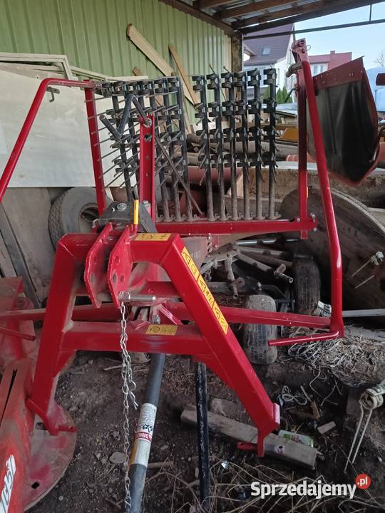 Zgrabiarka kongskilde Zgrabiarki i przetrząsacze Jedwabne sprzedam