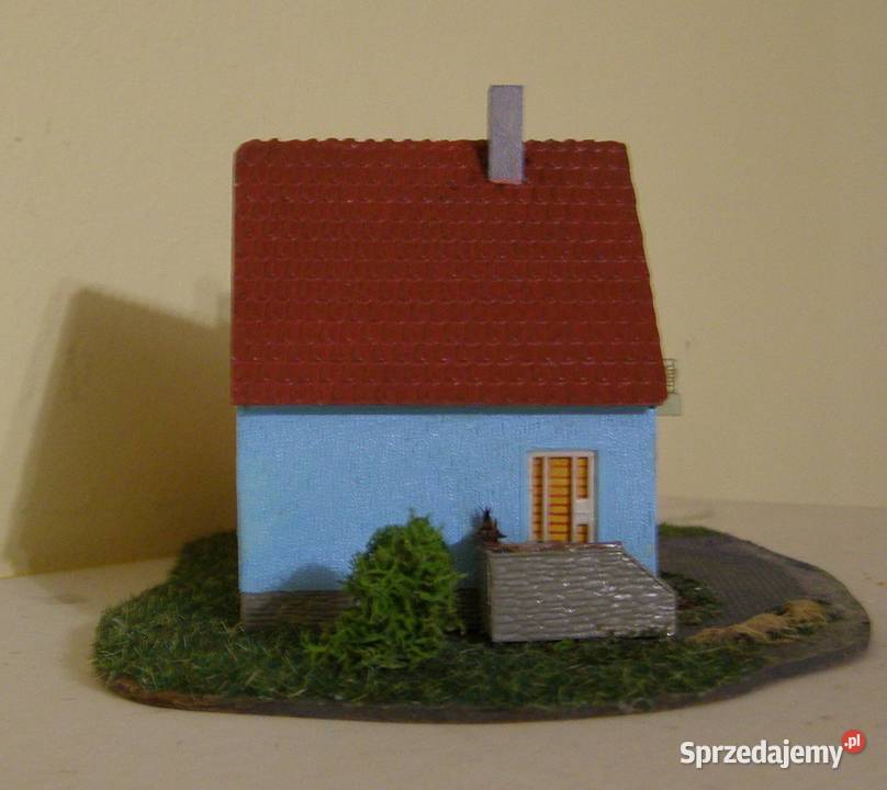Domek na makietę 26 kolejka skala TT Łódź