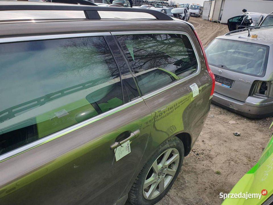 ĆWIARTKA BŁOTNIK LEWY TYŁ VOLVO V70 TWILIGHT Lipno