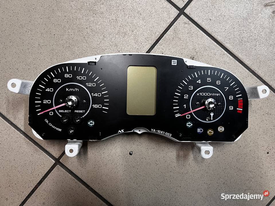 Licznik prędkosciomierz obrotomierz Yamaha X 125 Liczniki