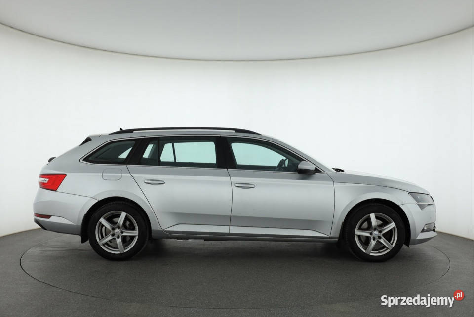 Skoda Superb 20 TDI sprzedam