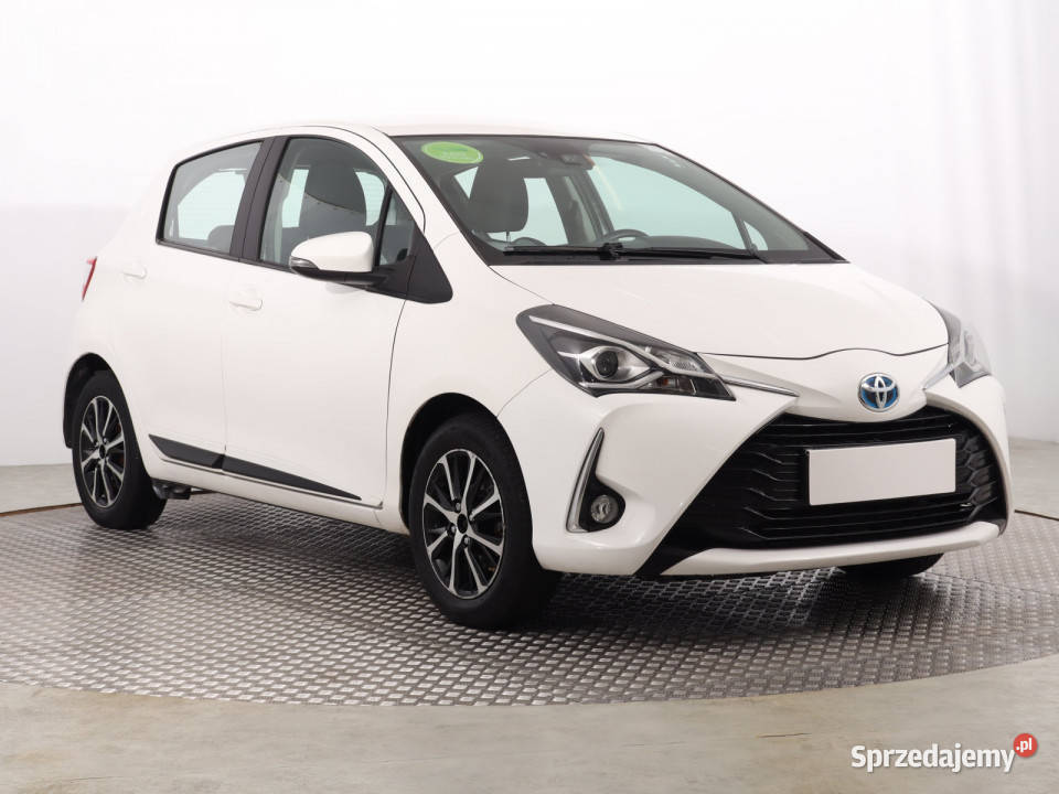 Toyota Yaris 15 Hybrid śląskie Katowice