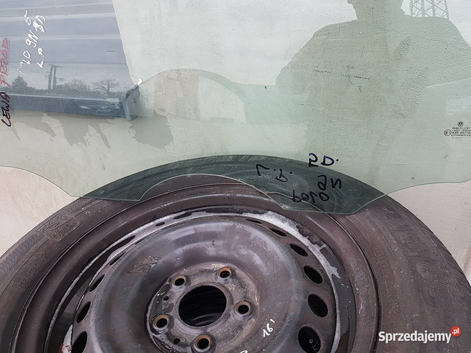 VW POLO 9N 2002 2007 5 DRZWI SZYBA LEWA PRZOD osobowe wielkopolskie