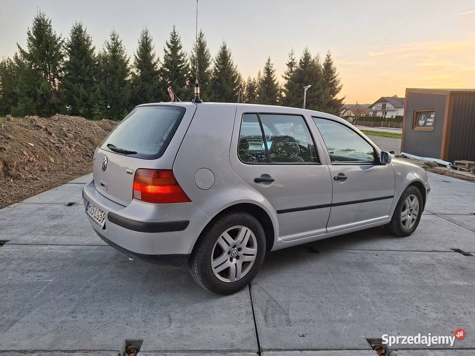 Volkswagen Golf IV Rok produkcji 2000