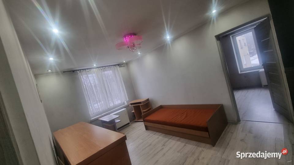 Mieszkanie Duże 2 Pokoje Centrum Ładna Spokojna blok Ogrodzieniec sprzedam