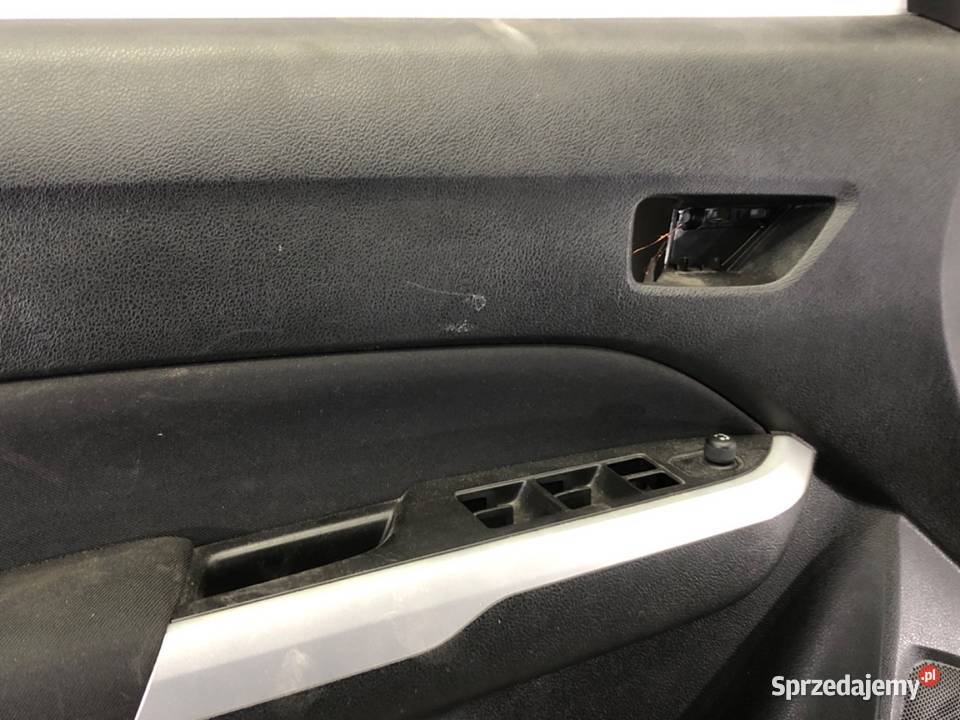 BOCZEK DRZWI LEWY PRZÓD SUZUKI VITARA Crossover Tapicerki samochodowe podkarpackie