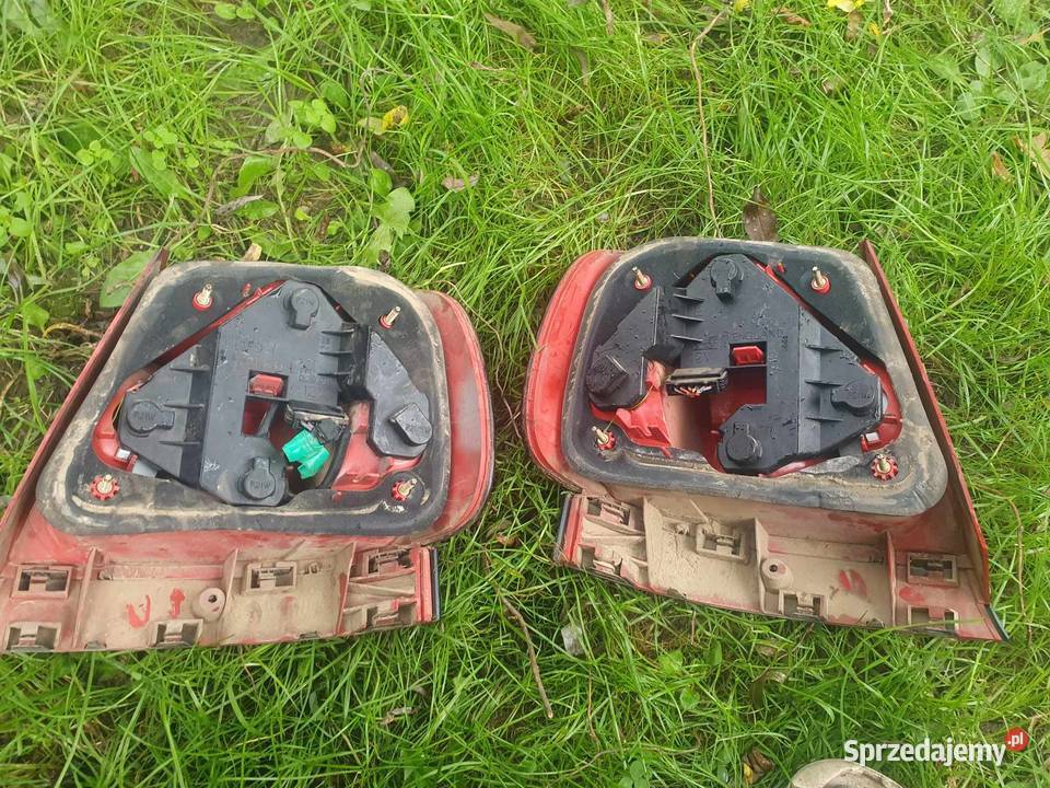Lampa tylna Audi A4 B5 sedan 9499 prawa lewa Kraków sprzedam