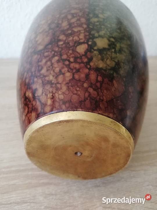 Mosiężny wazon