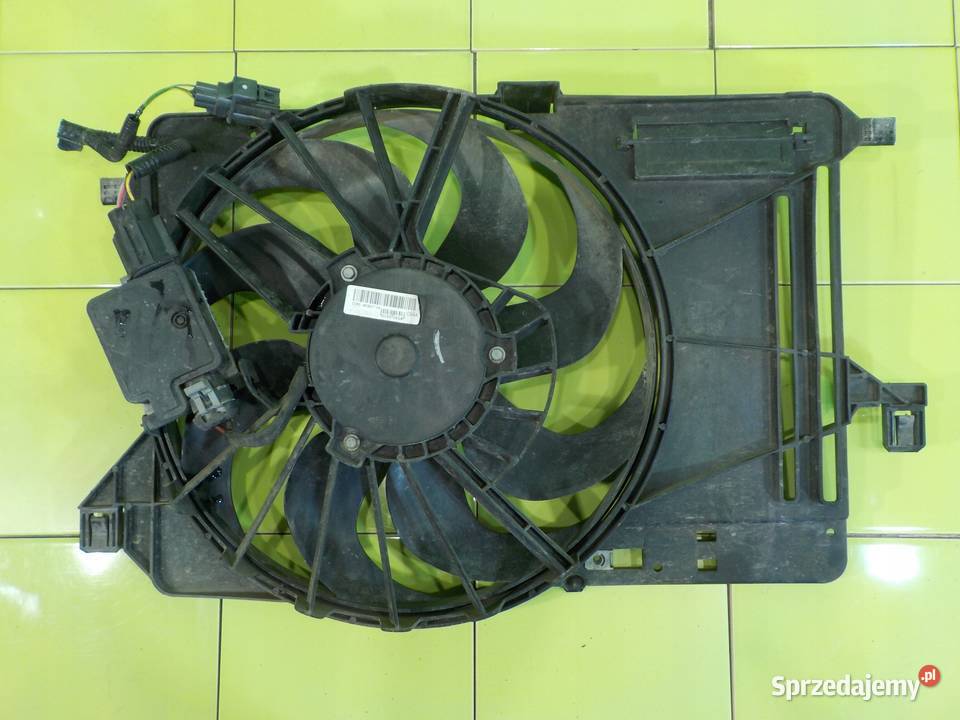 FORD FOCUS MK3 10 B 13r HB 5D wentylator Suków