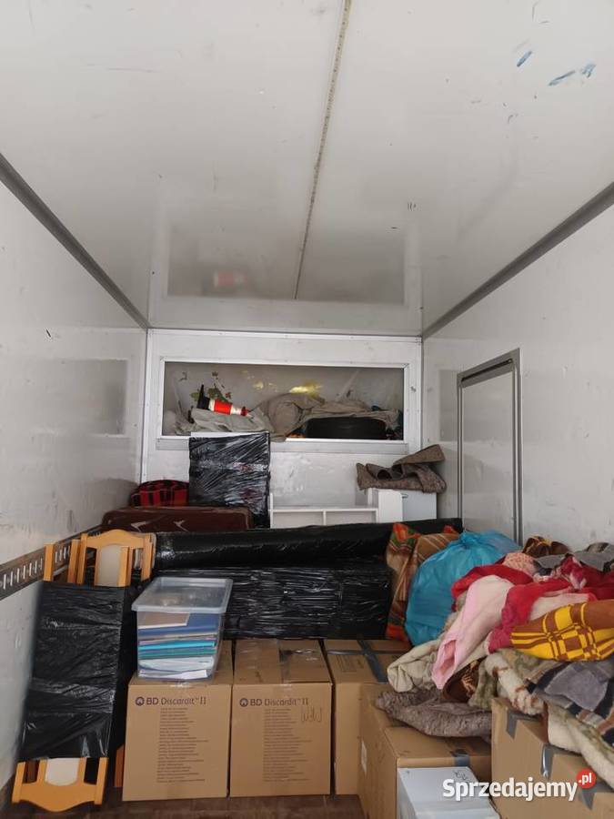 Przeprowadzki transport utylizacja starych mebli