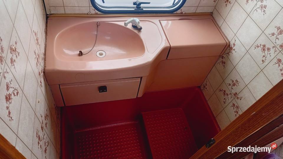 przyczepa kempingowa campingowa kemping OKAZJA Rok produkcji 1986 Międzybrodzie Bialskie