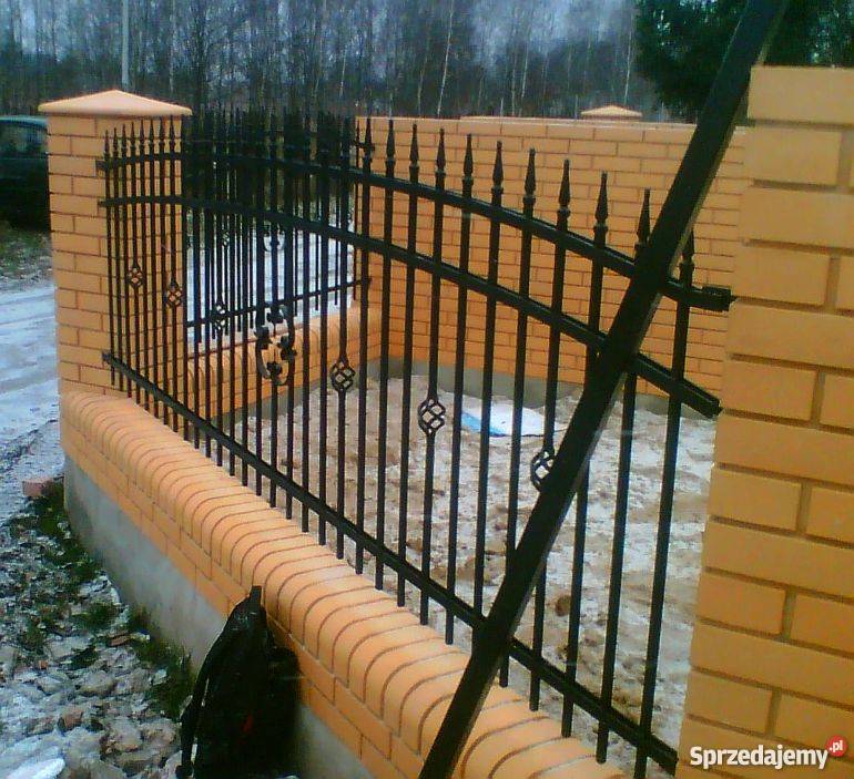 Solidna Kuta brama dwuskrzydłowa przęsła Garwolin