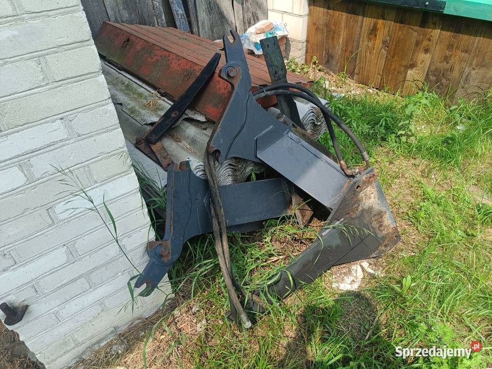 Adaptacja ladowacza tura valtra kompletna Ostrówki